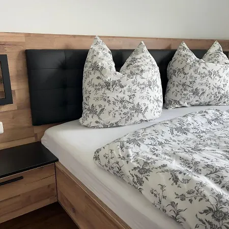 Апартаменты Bergperle Виллинген